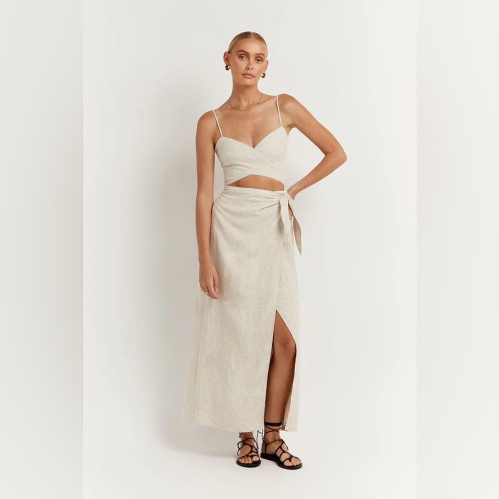 NWT DISSH LINEN NATURAL SKIRT